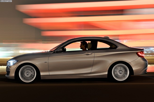 2014-BMW-2er-Coupe-F22-220d-Modern-Line-08