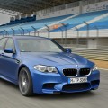 2014-BMW-M5-F10-LCI-Competition-Paket-Frozen-Blue-03
