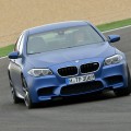 2014-BMW-M5-F10-LCI-Competition-Paket-Frozen-Blue-07