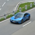 Fahrbericht-BMW-i8-Protonic-Blue-14