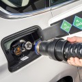 BMW-Brennstoffzelle-Prototyp-Wasserstoff-tanken-06
