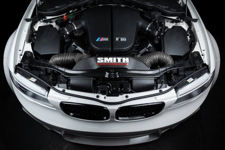 Smith-Performance-BMW-150i-V10-Tuning-06