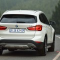 2015-BMW-X1-xDrive25i-F48-xLine-Weiss-04