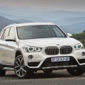2015-BMW-X1-xDrive25i-F48-xLine-Weiss-41