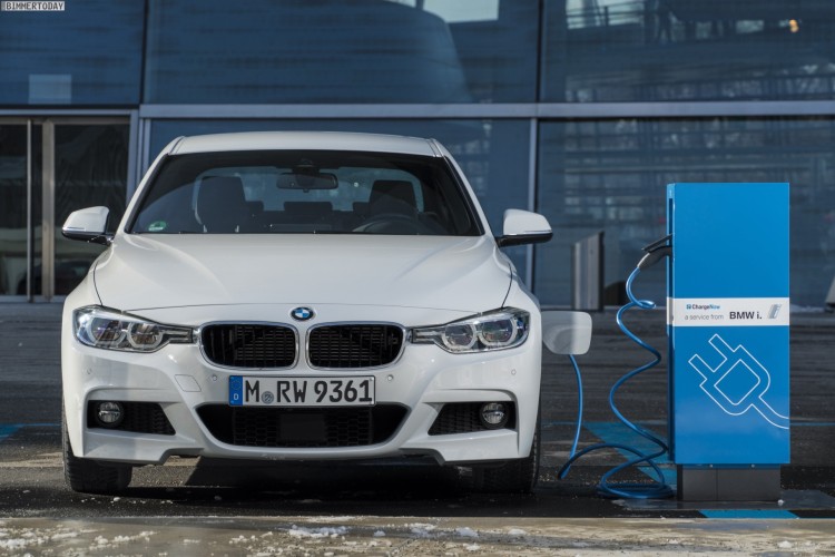 BMW-330e-Plug-in-Hybrid-3er-2016-31