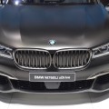 BMW-M760Li-G12-V12-xDrive-7er-2016-Frozen-Dark-Brown-Genf-Live-03