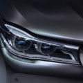 BMW-M760Li-G12-V12-xDrive-7er-2016-Frozen-Dark-Brown-Genf-Live-07