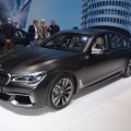 BMW-M760Li-G12-V12-xDrive-7er-2016-Frozen-Dark-Brown-Genf-Live-16