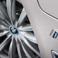 2016-BMW-740Le-xDrive-iPerformance-Plug-in-Hybrid-7er-G12-18