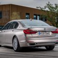 2016-BMW-740Le-xDrive-iPerformance-Plug-in-Hybrid-7er-G12-35