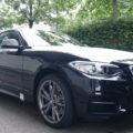 2016-BMW-M240i-Coupe-F22-340-PS-B58-schwarz-01
