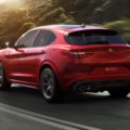2017-Alfa-Romeo-Stelvio-Quadrifoglio-LA-Autoshow-SUV-02