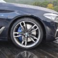 2017-BMW-M550i-G30-M-Performance-V8-09