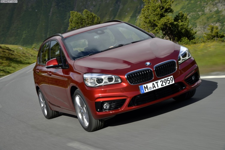 BMW-2er-Active-Tourer-xDrive-Allradantrieb-220d-225i-Technische-Daten-Preis-01