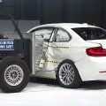 BMW-2er-F22-Crashtest-IIHS-2014-USA-Sicherheit-Crash-Test-06