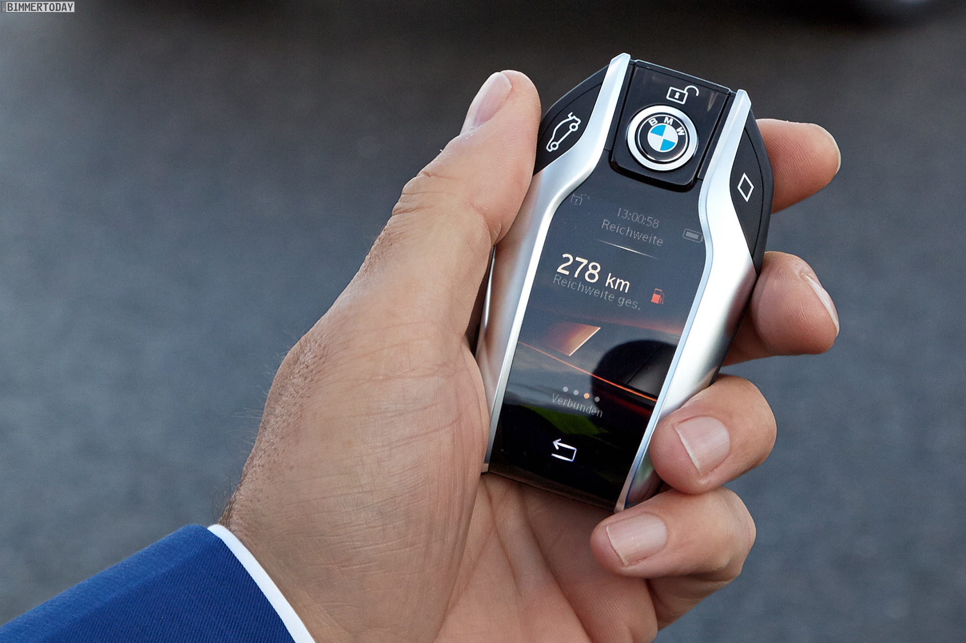 BMW 7er 2015: Display-Key als Auto-Schlüssel einer neuen Zeit
