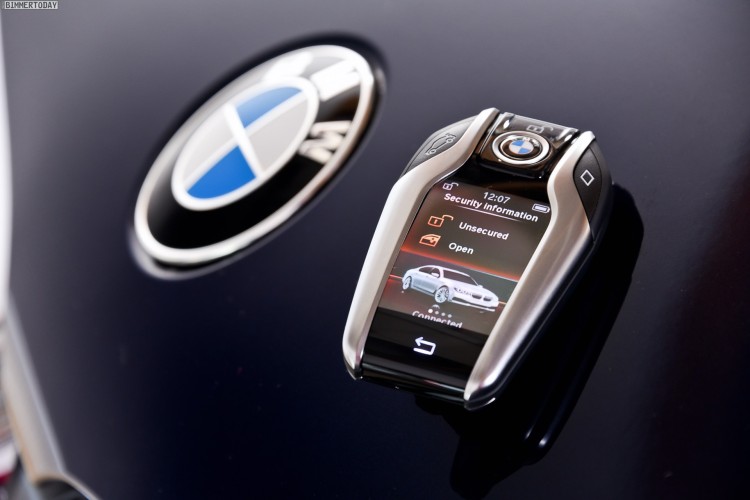 BMW Display-Key 7er 2015 Autoschluessel