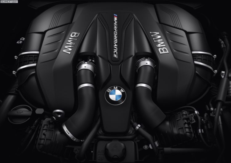 2017-BMW-M550i-xDrive-G30-V8-M-Performance-04