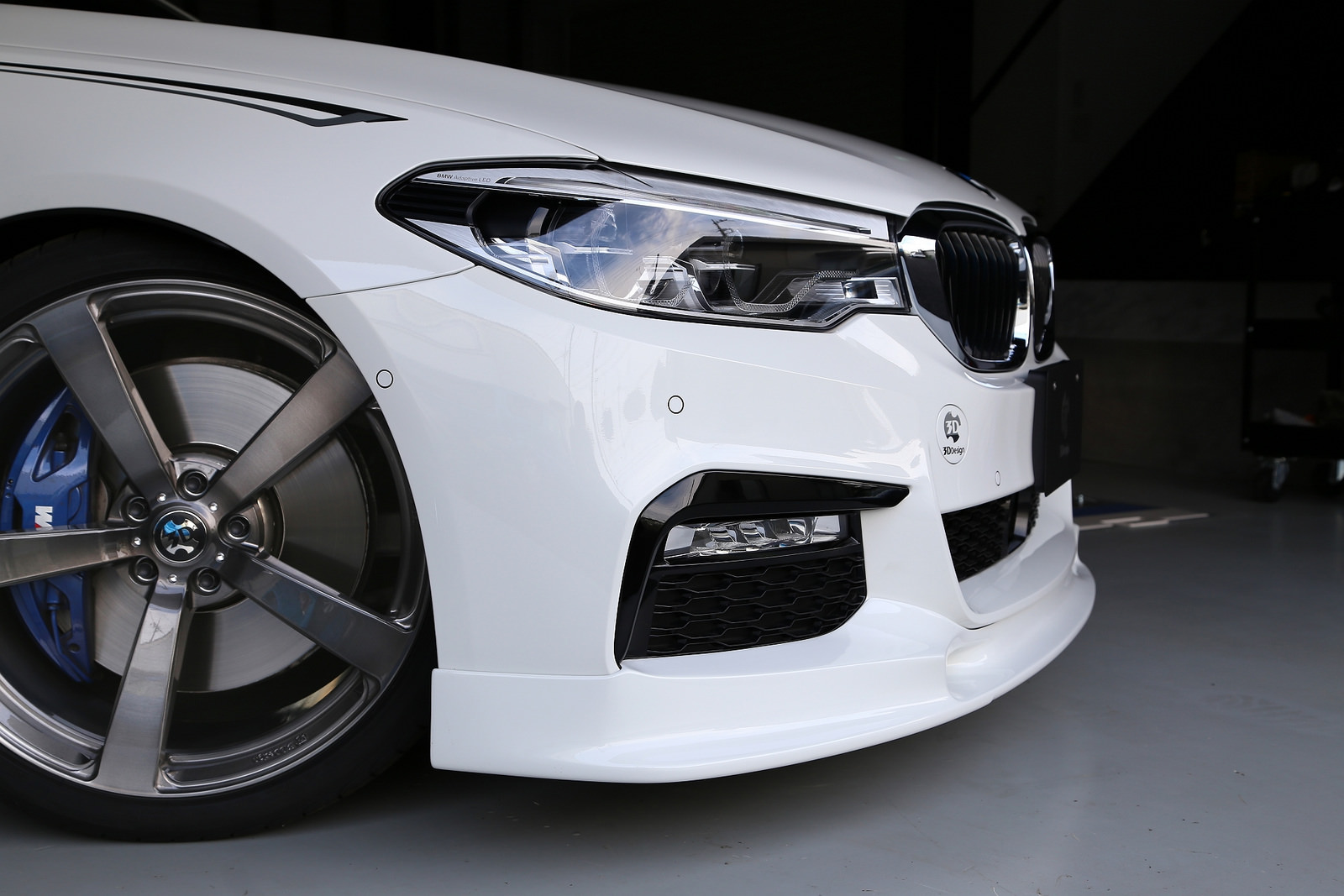 BMW 5er G30: Exklusives Tuning-Bodykit von 3D Design