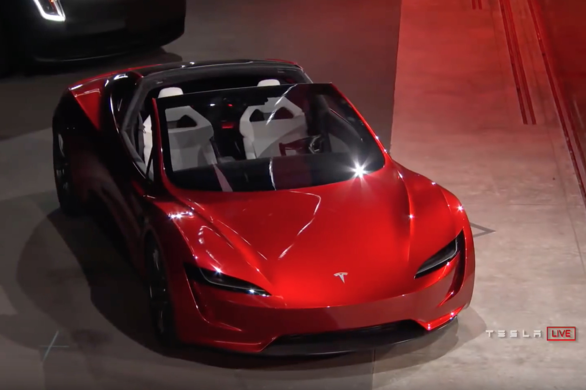 Tesla Roadster 2020 Erste Fotos Und Infos Zum Elektro Sportler