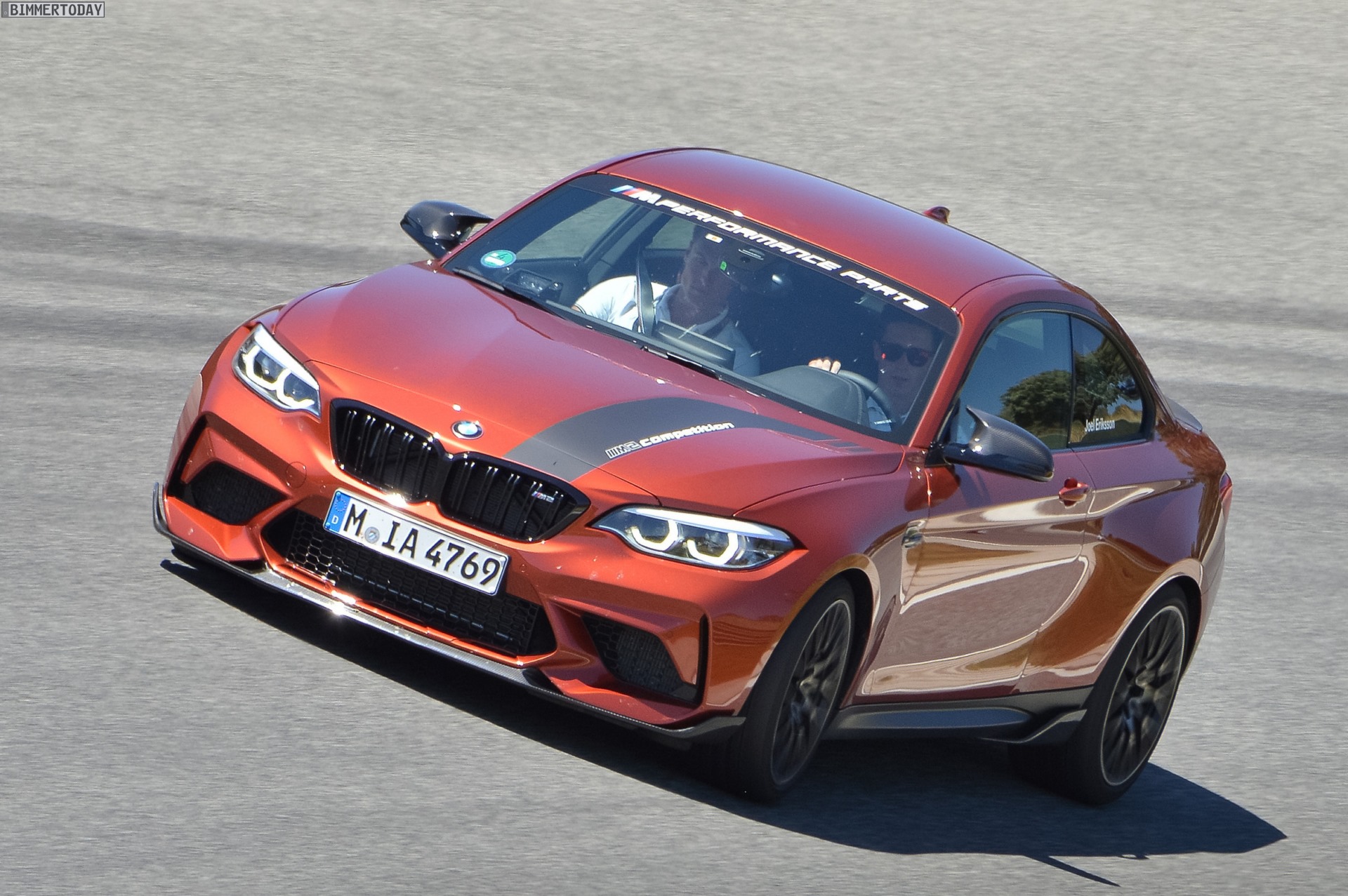 BMW-M2-Competition-Sunset-Orange-F87-LCI-M-Performance-Tuning-02.jpg