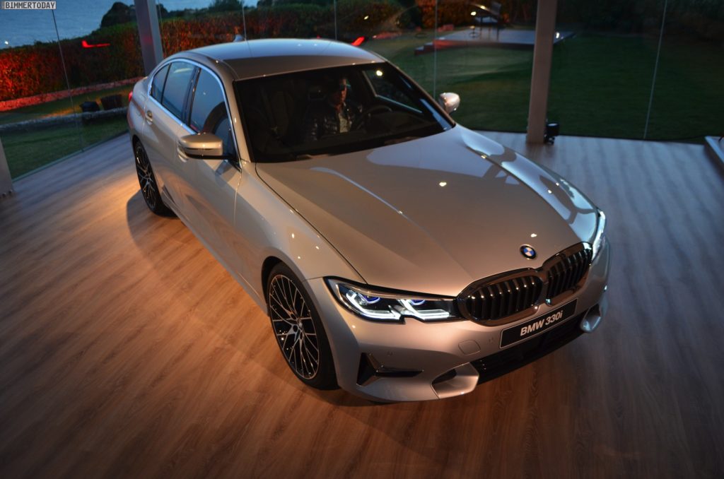 2019-BMW-3er-G20-Luxury-Line-Glaciersilb