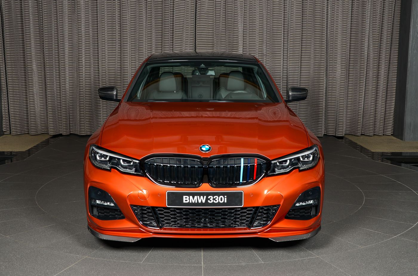 https://cdn.bimmertoday.de/wp-content/uploads/2019/04/BMW-3er-G20-Sunset-Orange-M-Sport-Performance-Tuning-330i-02.jpg