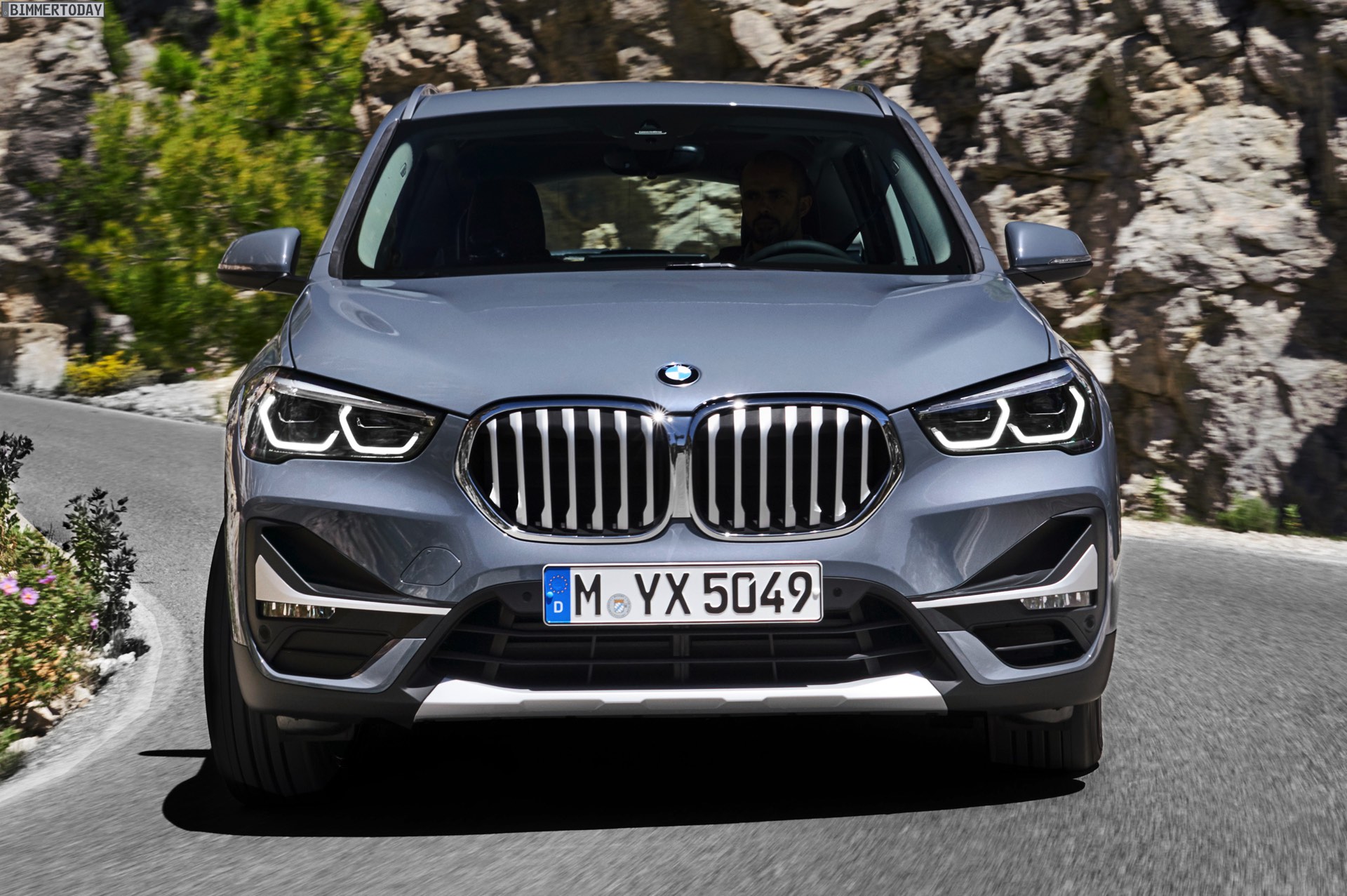thumbnail image 2 of Gloss Black Double Bridge Grill For BMW X1 F48 LCI (2019+) – Sport Grille 2 of 3