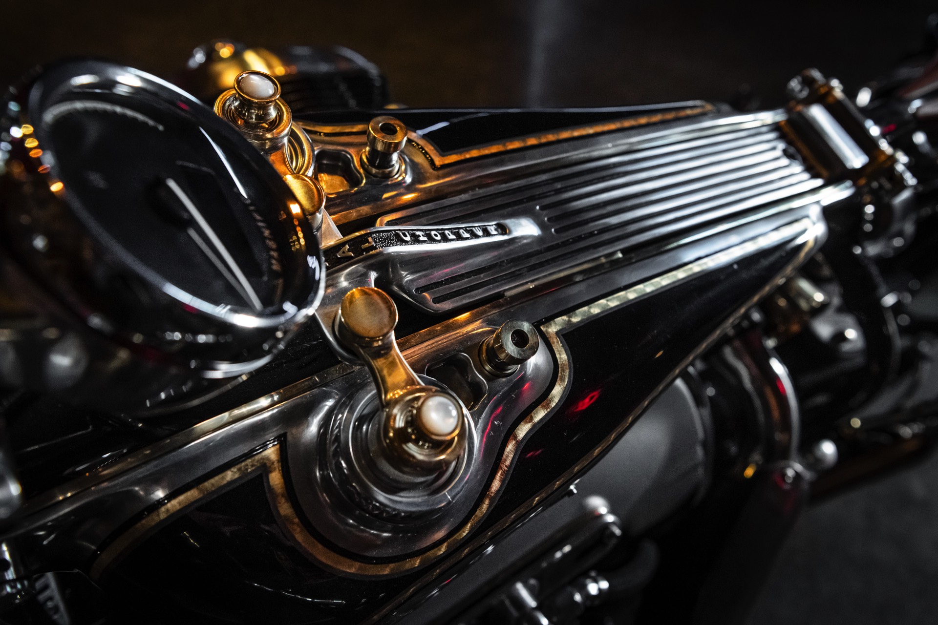 BMW R 18 Magnifica: Radikal Chopper für Technik-Liebhaber