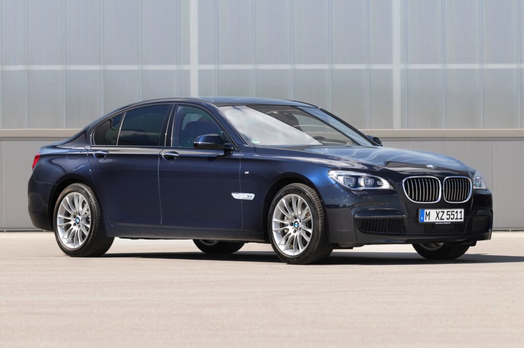 BMW 7er F01, Die Baureihe F01 des 7er-Modells von BMW löste…
