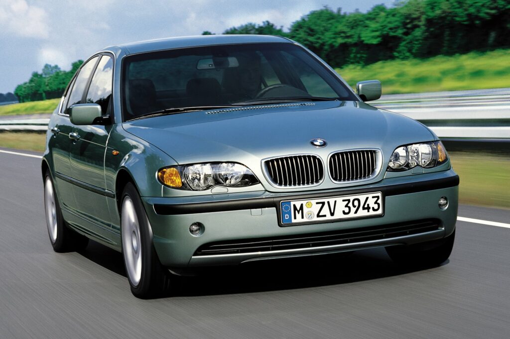 https://cdn.bimmertoday.de/wp-content/uploads/2023/04/BMW-3er-E46-Facelift-Limousine-LCI-01-1024x681.jpg