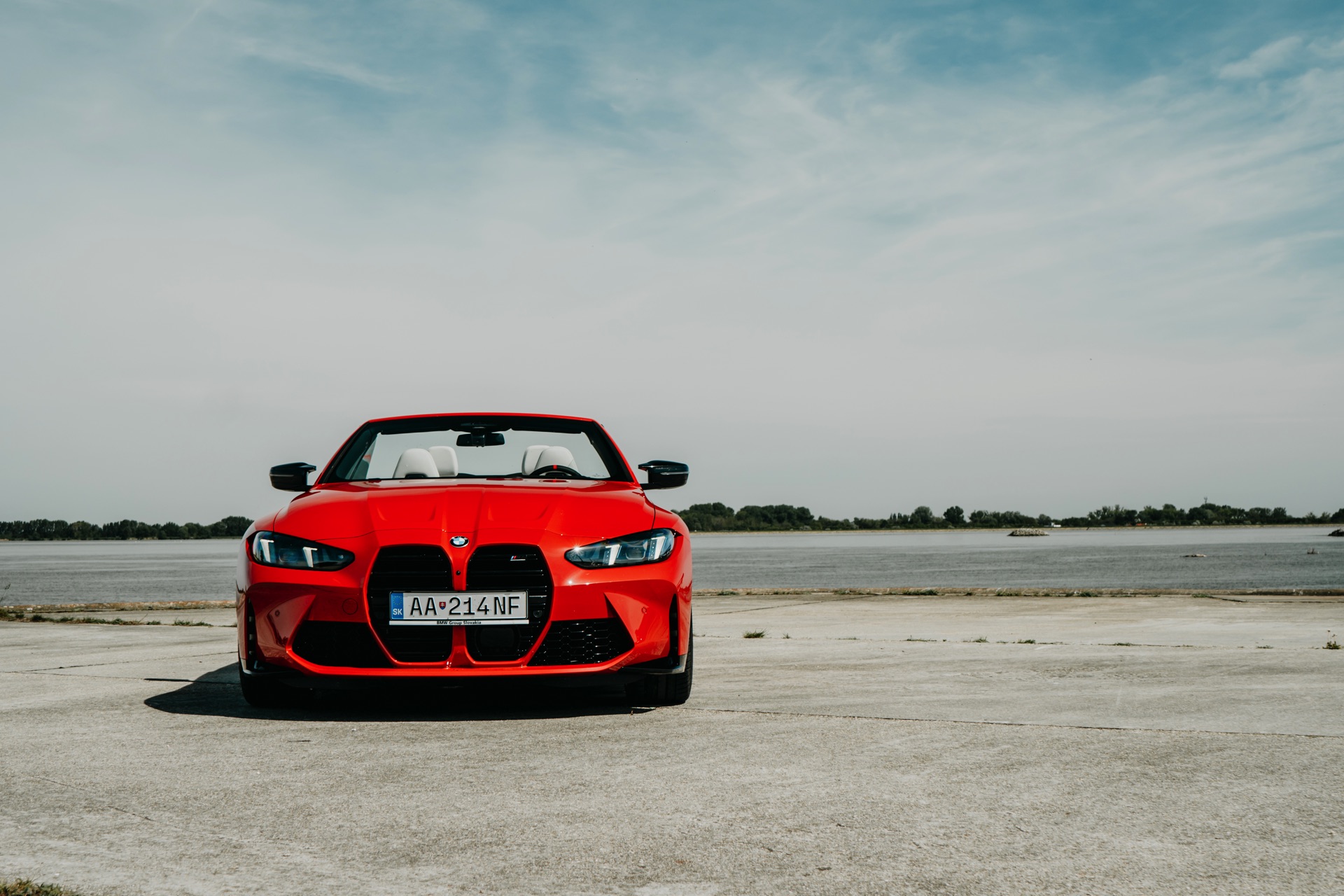BMW M4 Cabrio: Fotos zeigen 530-PS-Facelift in Toronto Rot