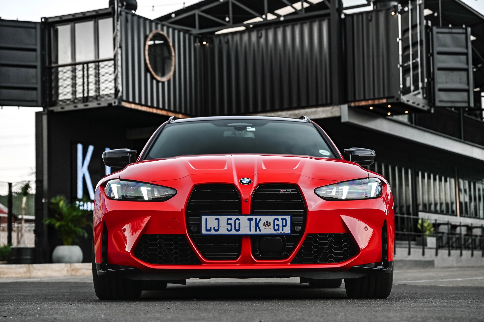 Jetzt mit 530 PS: BMW M3 Touring Facelift in Toronto Rot