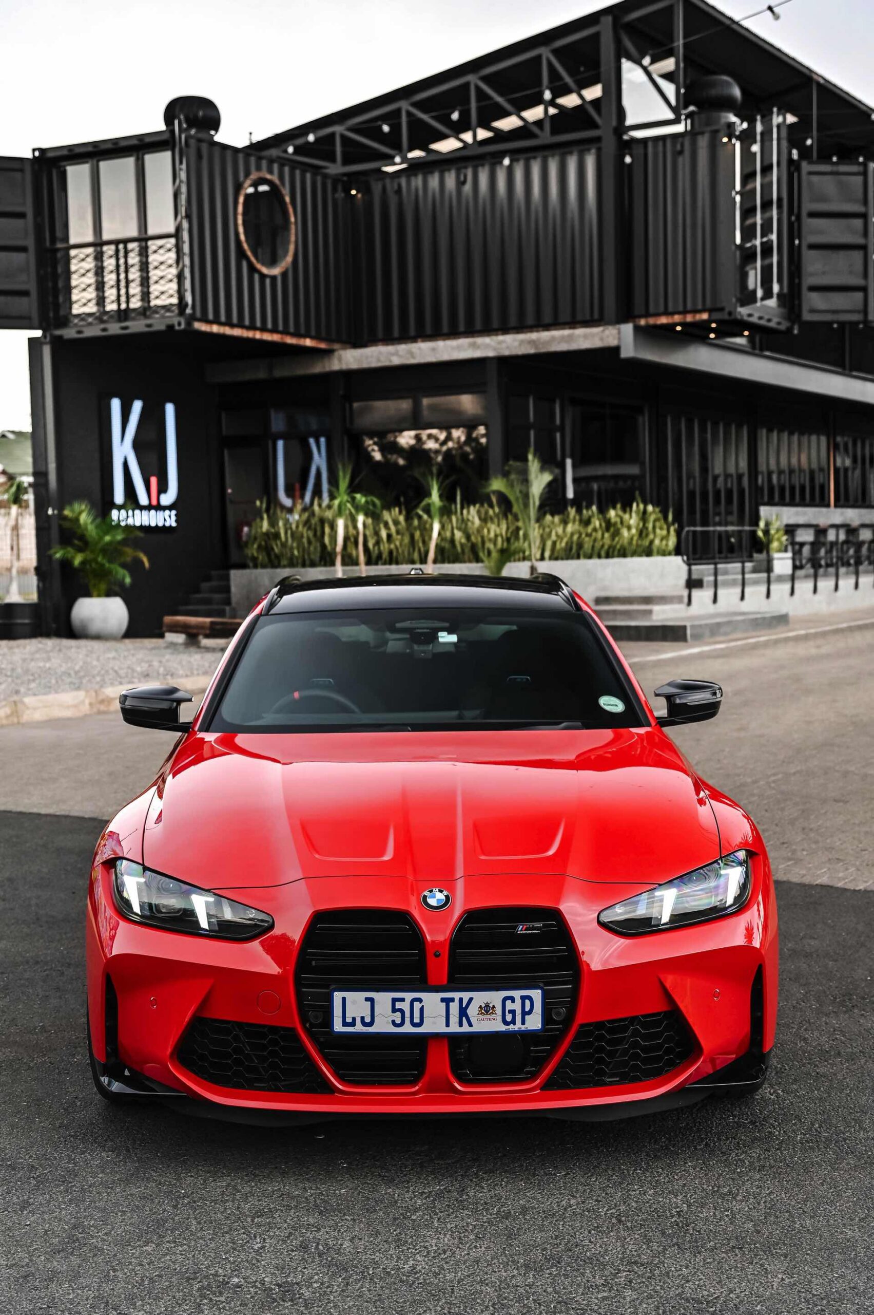 Jetzt mit 530 PS: BMW M3 Touring Facelift in Toronto Rot