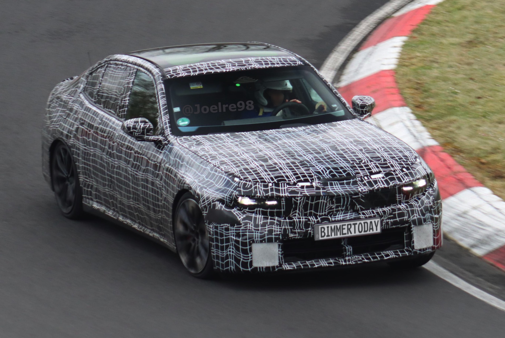 Neue Klasse im Erlkönig-Video: BMW 3er G50 trifft i3 NA0