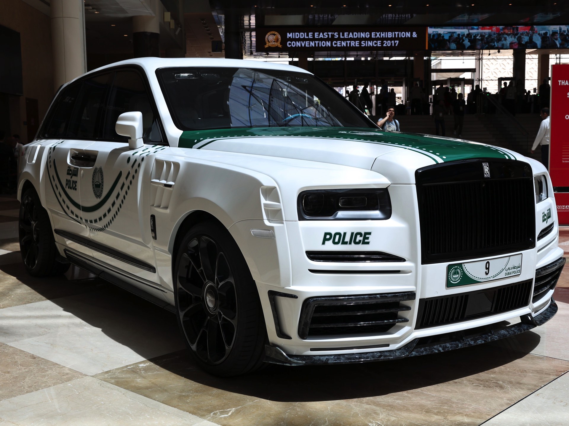 Dubai: Rolls-Royce Cullinan mit Mansory-Tuning für die Polizei