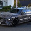 BMW Alpina-7er: G72-Erlkönig zeigt gelbes Tagfahrlicht & 4 Endrohre