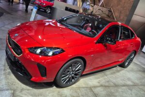 Sakhir Orange: BMW M235 Gran Coupé glänzt in legendärer M6-Farbe