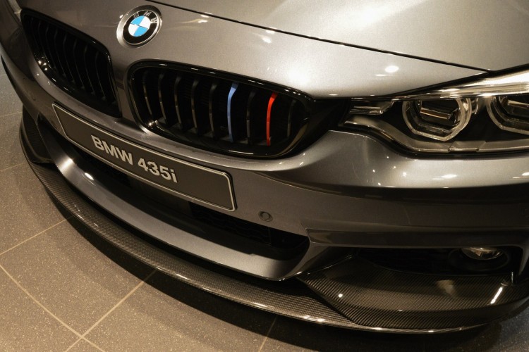 BMW-4er-Cabrio-F33-Tuning-M-Sportpaket-M-Performance-Zubehoer-Abu-Dhabi-04
