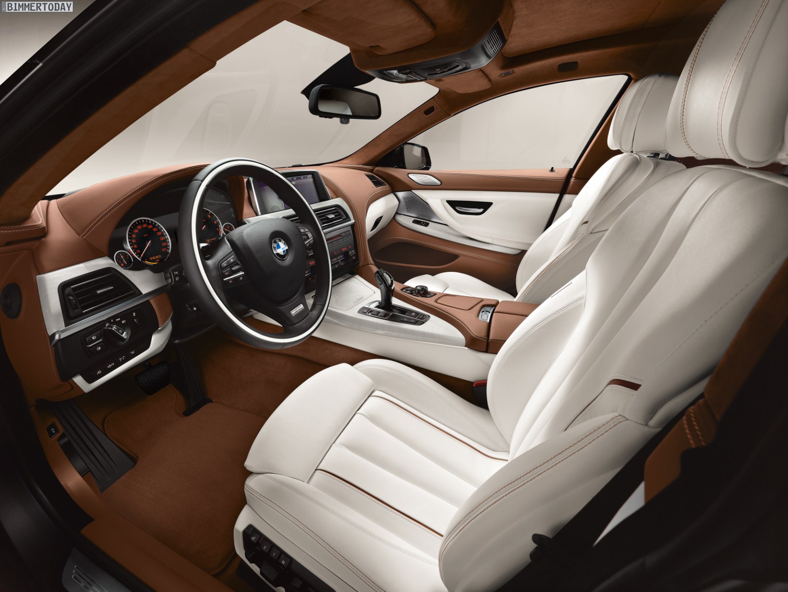 F06 Interior BMW 6er Gran Coupé F06: Offizielle Infos und Bilder zum Luxus-Coupé