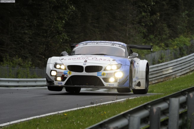 BMW-Z4-GT3-24h-Nuerburgring-2013-Schubert-Motorsport-14