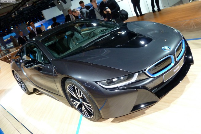 BMW-i8-Hybrid-eDrive-Weltpremiere-Sophistograu-IAA-2013-LIVE-01