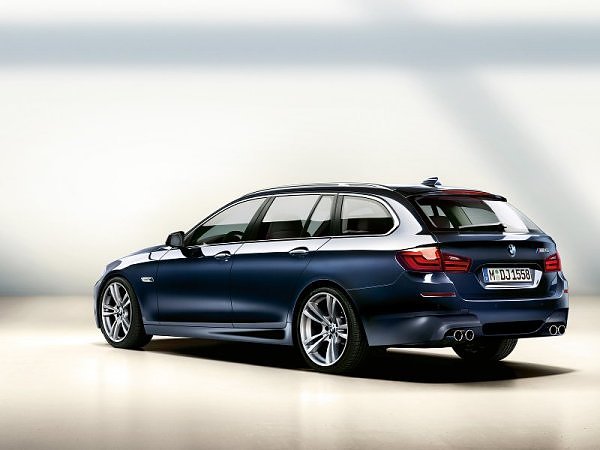 BMW_M5_Touring-F11_by_AndyValencia02