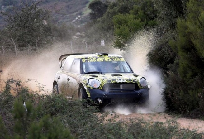 MINI-Countryman-WRC-Testfahrten-Prodrive-Sardinien-01