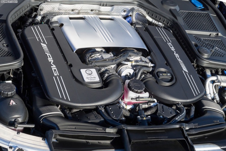 Mercedes-AMG-C63-S-2014-V8-Biturbo-Motor-M177