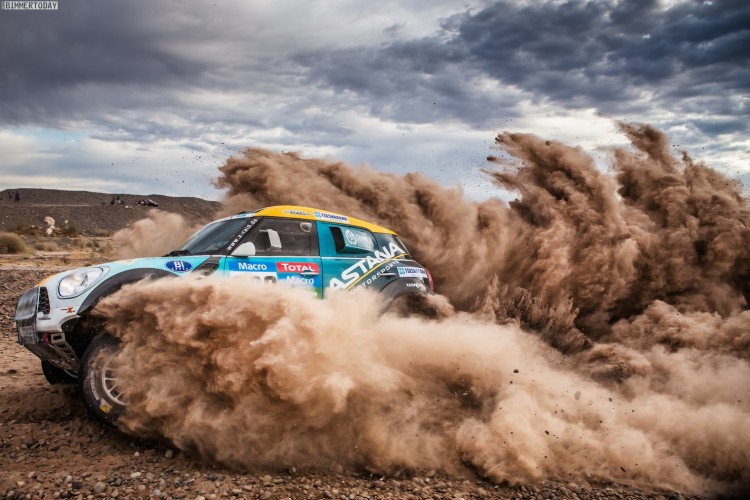 Rallye-Dakar-2015-MINI-ALL4-Racing-X-Raid-Tag-3-05