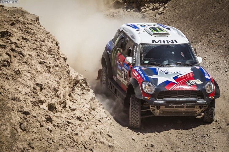 Rallye-Dakar-2015-MINI-ALL4-Racing-X-Raid-Tag-7-09