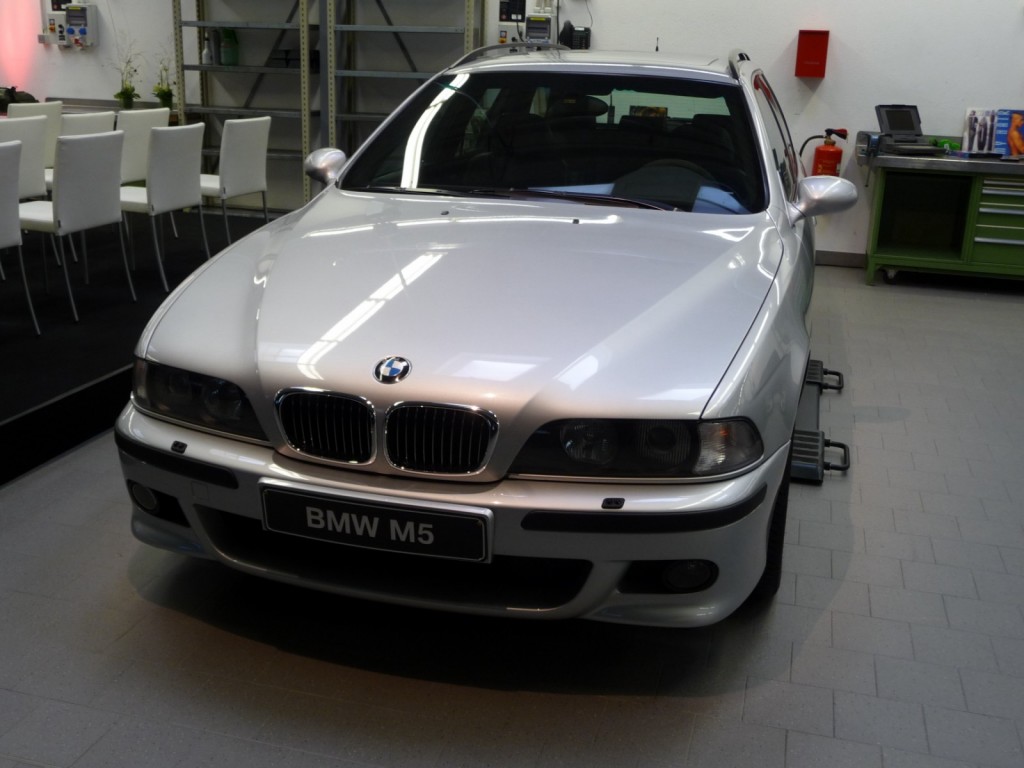 Bilder & Infos: Der BMW M5 Touring (E39)