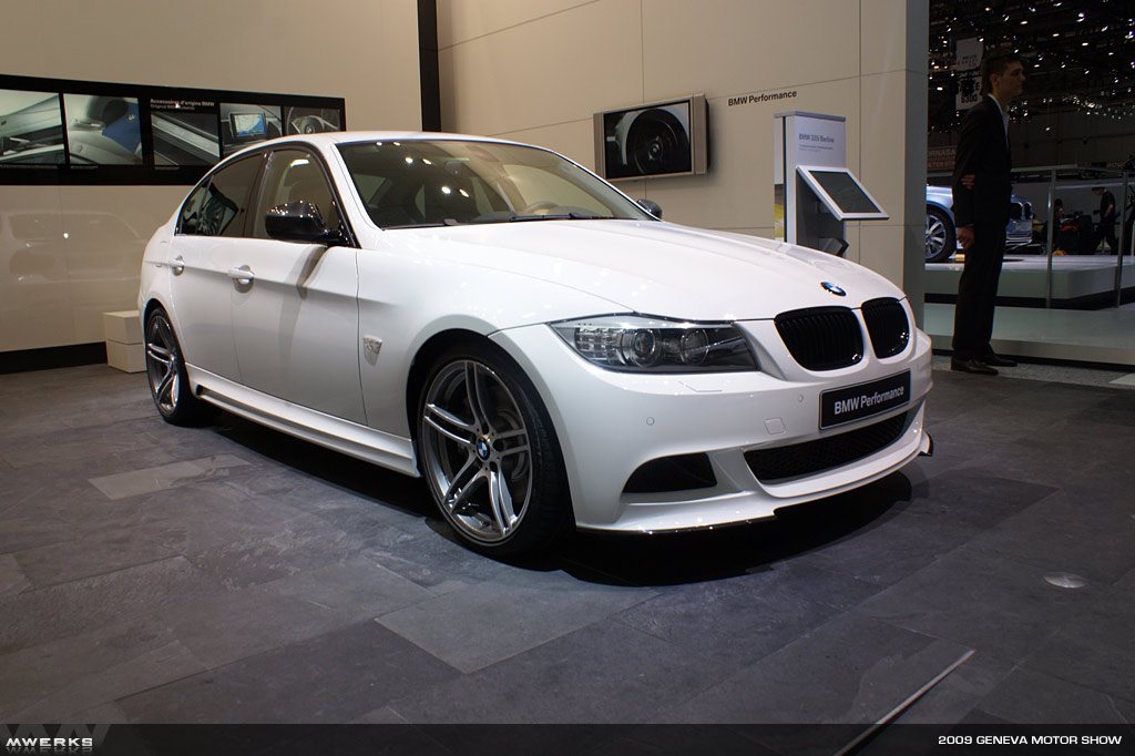 BMW Performance mit M Sportpaket grundiert 3er E90 E91
